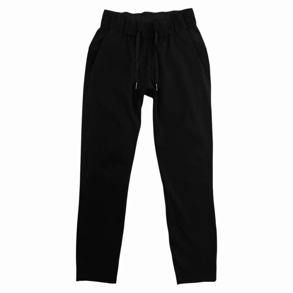 Lululemon On The Fly Pant Women’s size 2 in Black